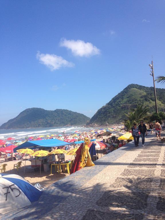 Apto. Completo Praia Do Tombo - Guaruja Apartment Bagian luar foto